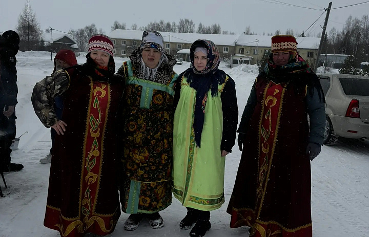 Масленица в п. Красноленинский