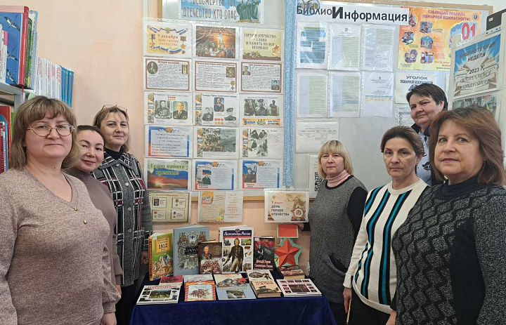 Бессмертен тот, Отечество кто спас