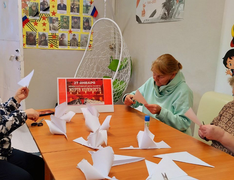 Белый журавлик