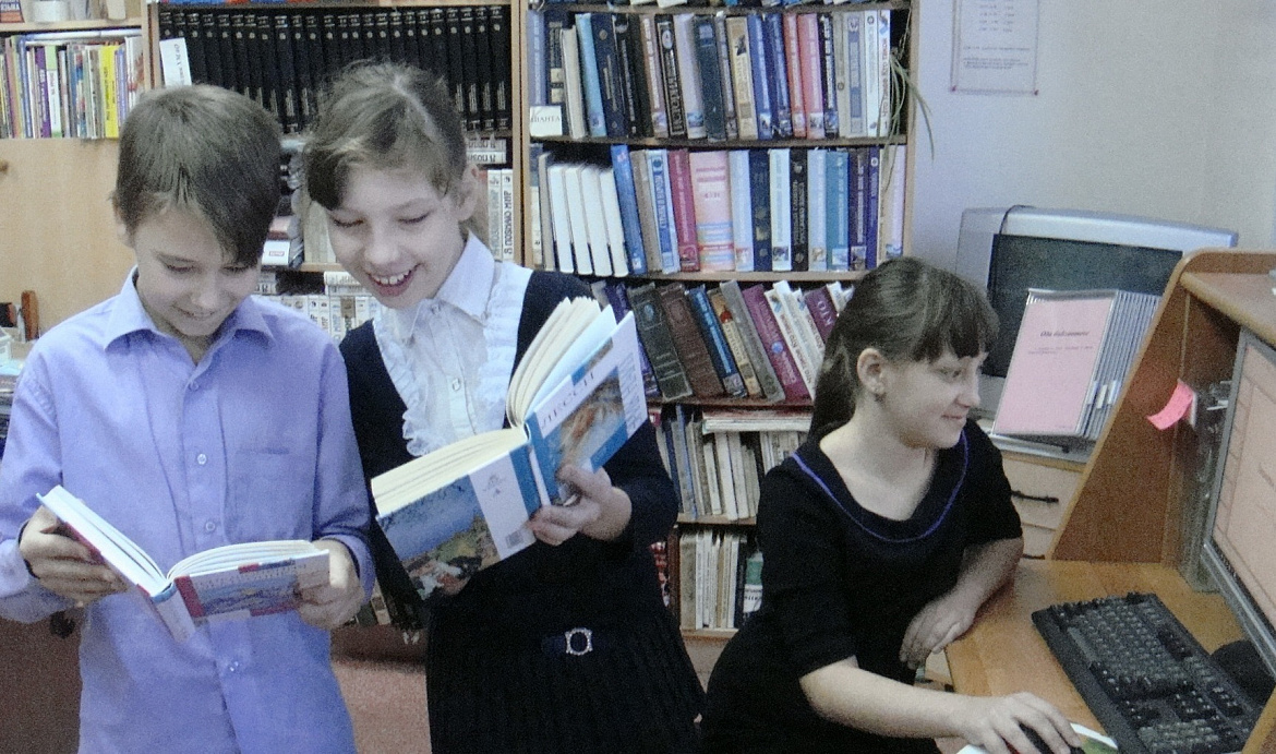 Первая любовь к книгам: что читали и чувствовали в детстве