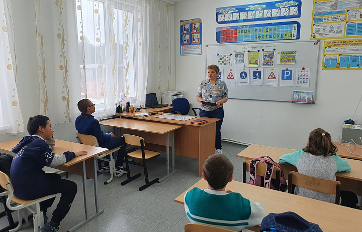 Правила дорожные – знать каждому положено